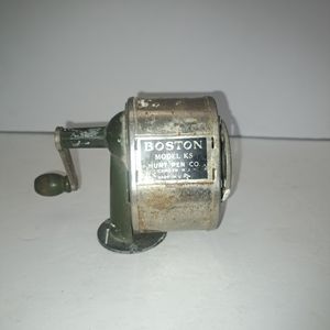 1920's Boston Pencil Sharpener Model KS. 8 Hole / Orig. Green Paint & wood knob